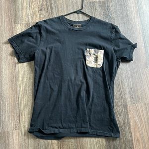 Men’s Large Pocket T- Ball and Buck